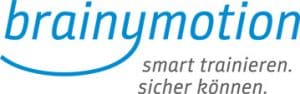 Das Bild zeigt das Logo von „brainymotion“. Unter dem Firmennamen steht der Text „smart trainieren. sicher können.“ und verweist auf den Fokus der Marke auf smartes Training und verlässliche Expertise.